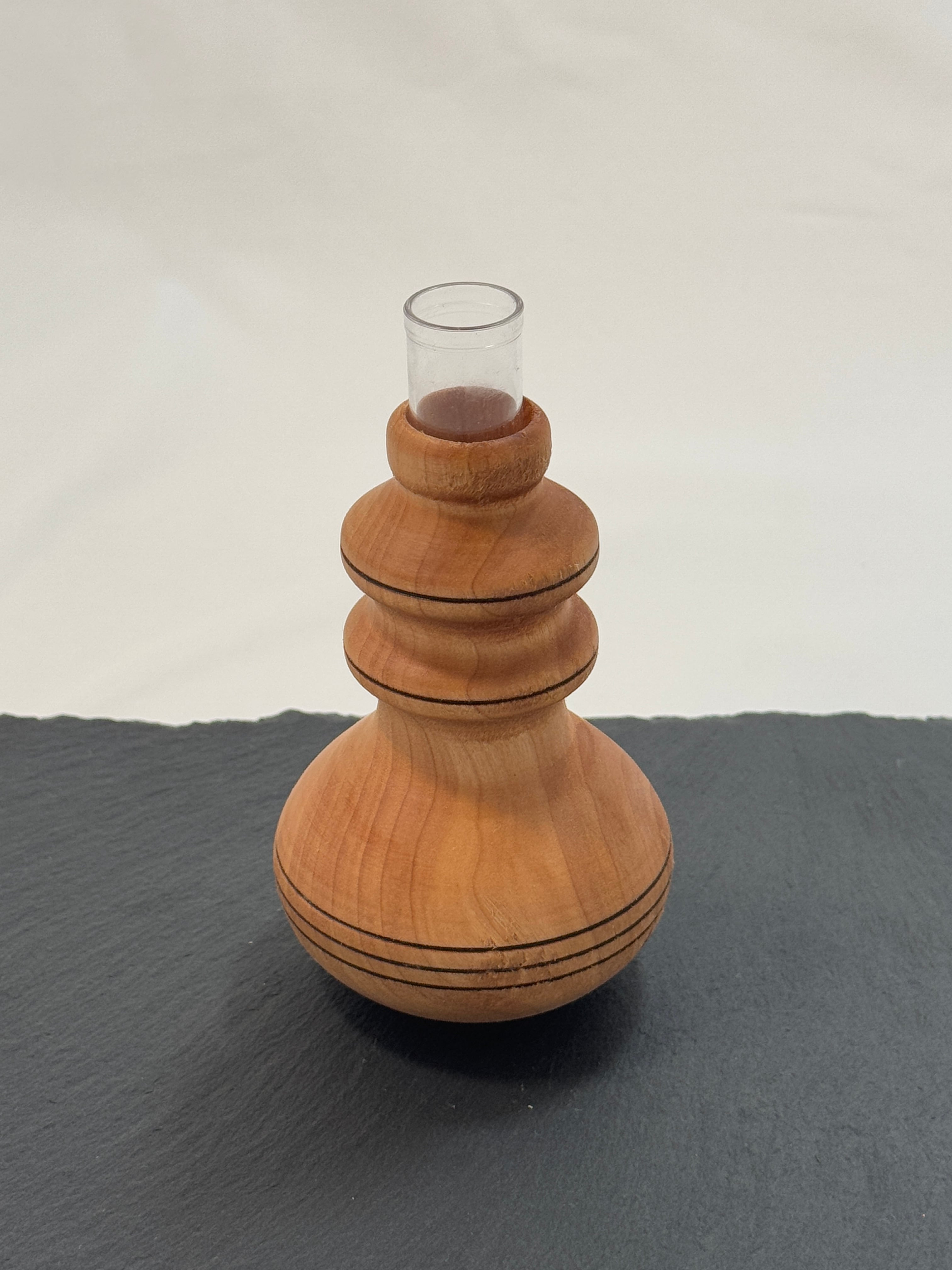 Vase aus Weidenholz – Bild 1
