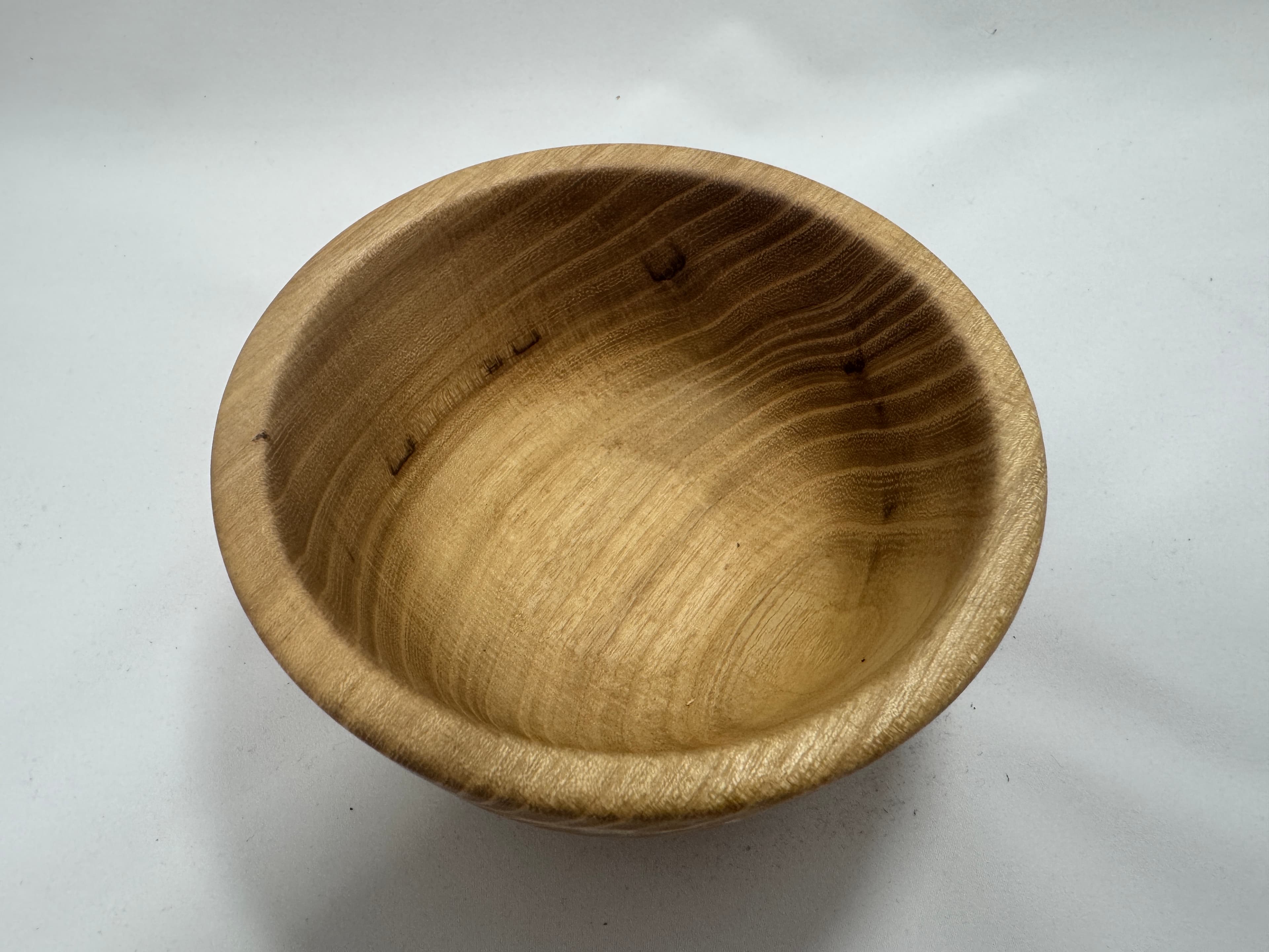 Holzschüssel aus Akazienholz