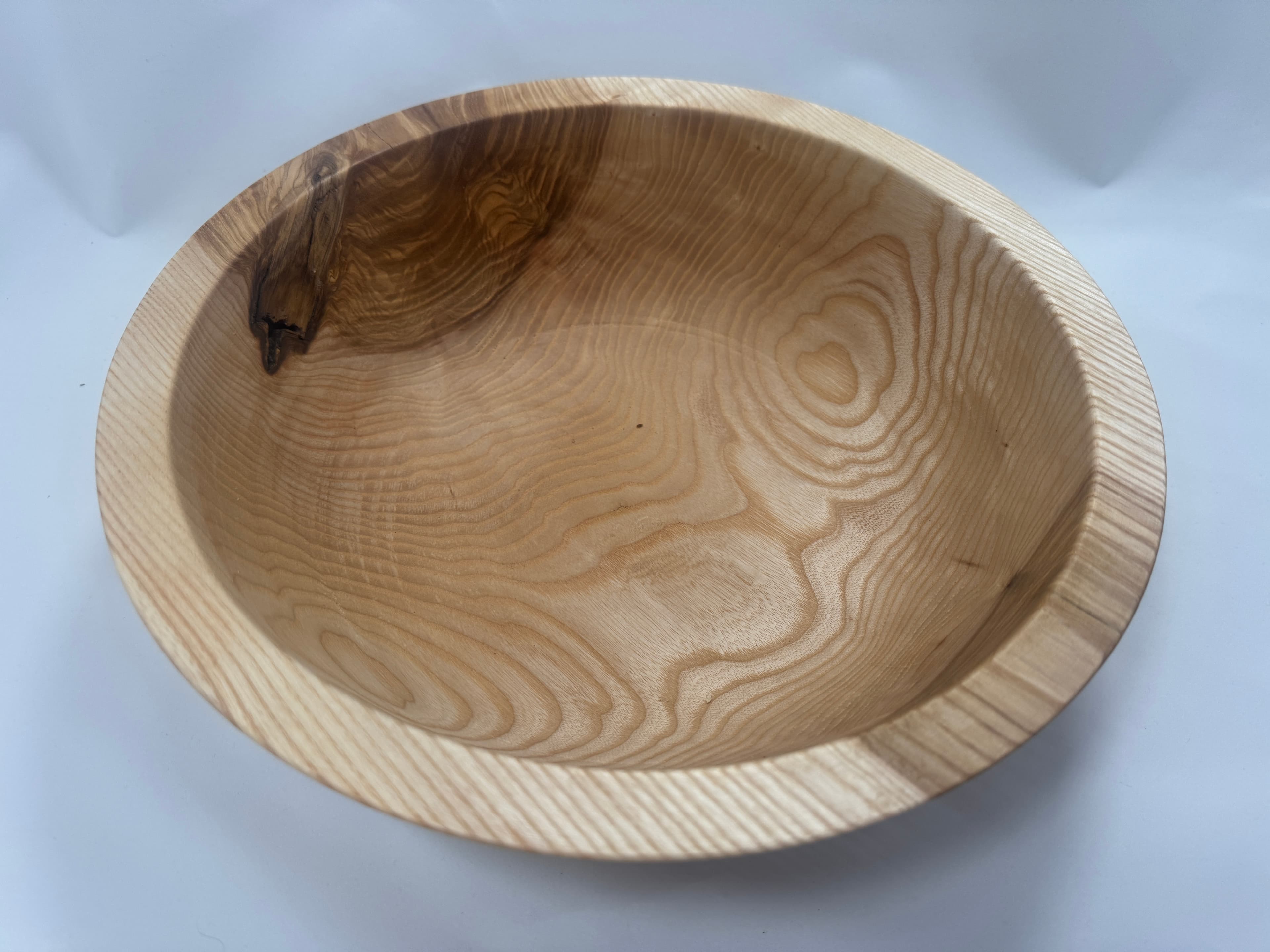 Holzschüssel aus Eschenholz