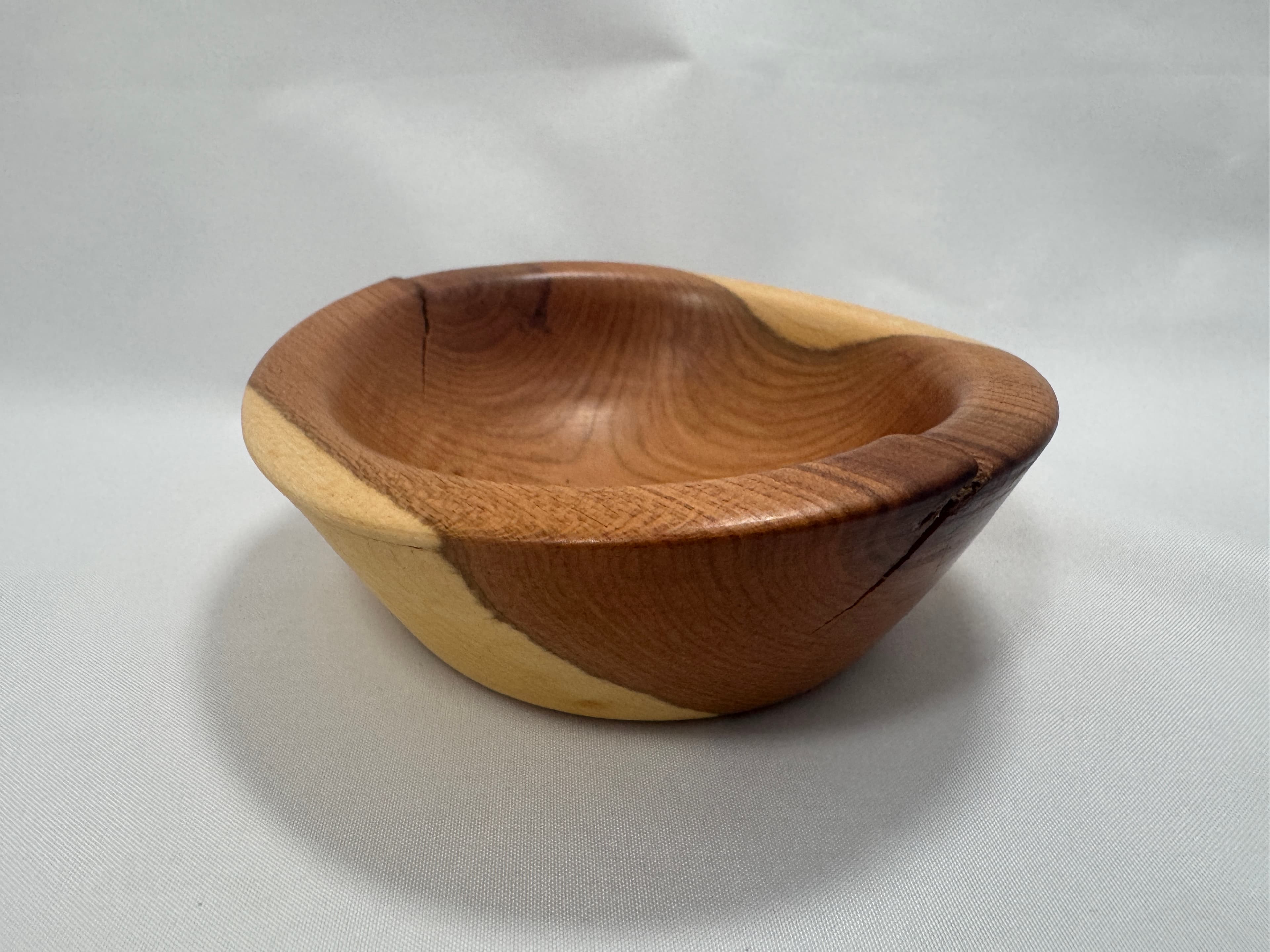 Holzschüssel aus Pflaumenholz – Ansicht 2